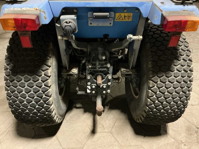 Iseki tf3125a minitractor - afbeelding 7 van  7