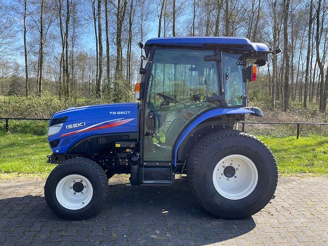 Iseki tg 6507 vierwielaangedreven landbouwtractor - afbeelding 5 van  17