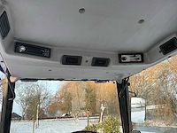 Iseki th 265 minitractor met rupsonderstel - afbeelding 11 van  21