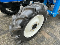 Iseki tl2100f minitractor - afbeelding 7 van  15