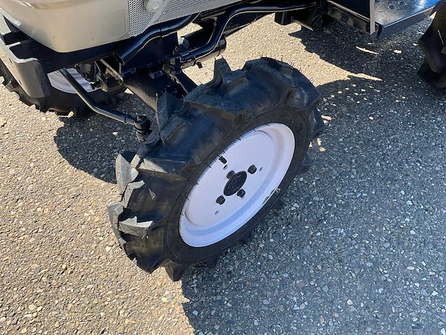 Iseki tm15 4wd minitractor - afbeelding 24 van  24