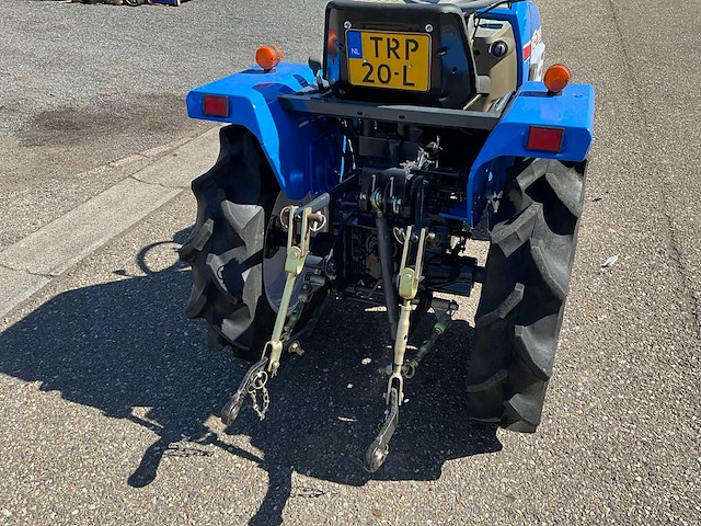 Iseki tm15 4wd minitractor - afbeelding 4 van  24