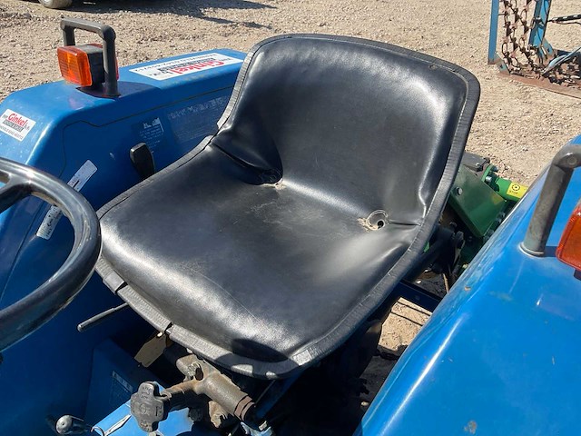 Iseki tu1700 minitractor met grondfrees - afbeelding 10 van  14