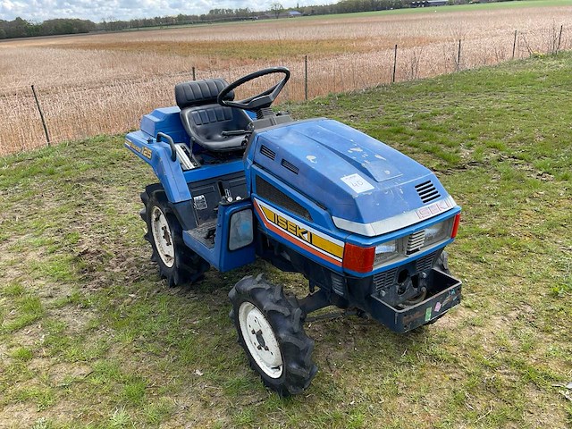 Iseki tui125f smalspoor- en compacttractor - afbeelding 4 van  5