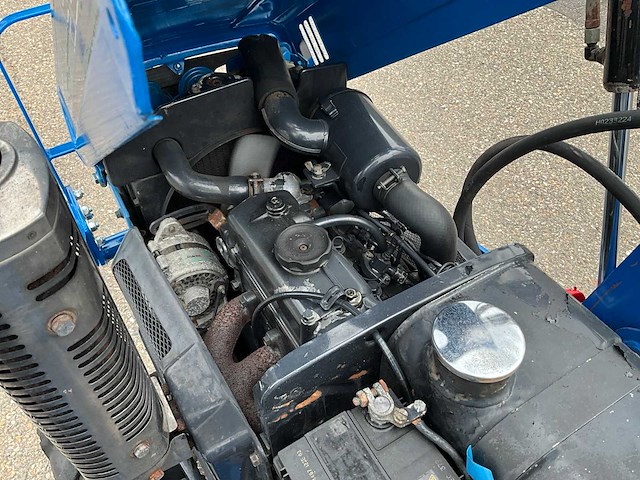 Iseki tx1410 4wd minitractor met voorlader - afbeelding 15 van  24