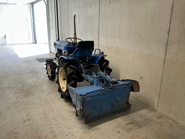 Iseki tx1500 minitractor - afbeelding 8 van  13