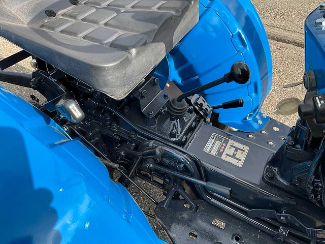 Iseki tx1510 4wd minitractor - afbeelding 8 van  22