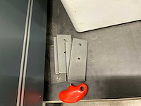 Isel icp 4030 cnc letter frees graveermachine - afbeelding 9 van  10