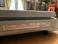 Ishida ipc keukenweegschaal - afbeelding 1 van  1