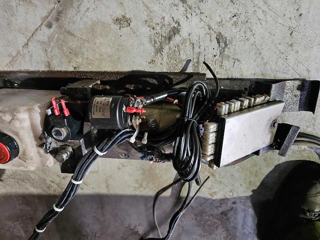 Iskra - 24v 2 - hydrauliek pomp - afbeelding 4 van  6