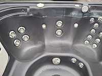 Island spa 6 persoons jacuzzi en buitenspa - afbeelding 13 van  34