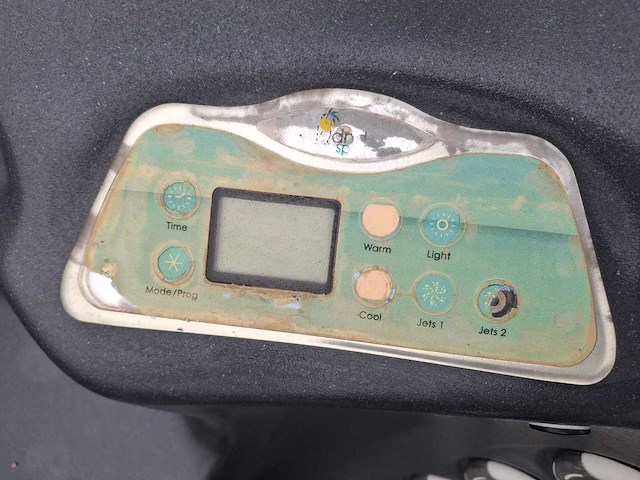 Island spa 6 persoons jacuzzi en buitenspa - afbeelding 18 van  34