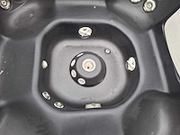Island spa 6 persoons jacuzzi en buitenspa - afbeelding 31 van  34