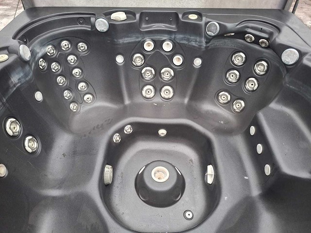 Island spa 6 persoons jacuzzi en buitenspa - afbeelding 6 van  34