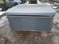 Island spa 6 persoons jacuzzi en buitenspa - afbeelding 30 van  34