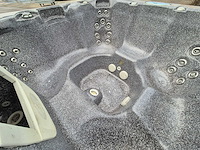 Island spa 7 persoons jacuzzi en buitenspa - afbeelding 10 van  23