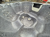 Island spa 7 persoons jacuzzi en buitenspa - afbeelding 15 van  25