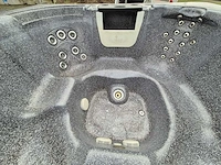 Island spa 7 persoons jacuzzi en buitenspa - afbeelding 13 van  24