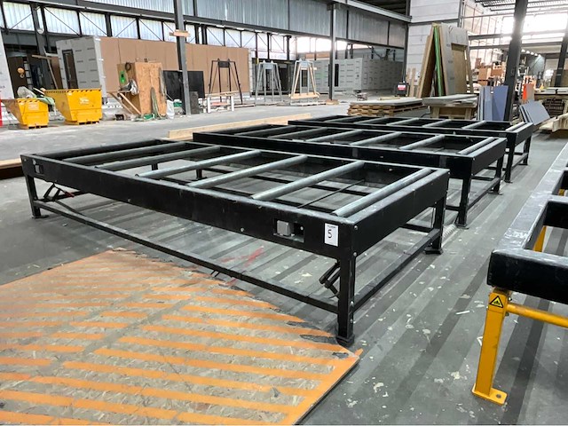 Ism prefab processing line prefab montage tafel (3x) - afbeelding 1 van  7