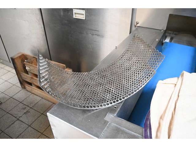 Ismar junior 4e rvs broodshredder - afbeelding 4 van  9