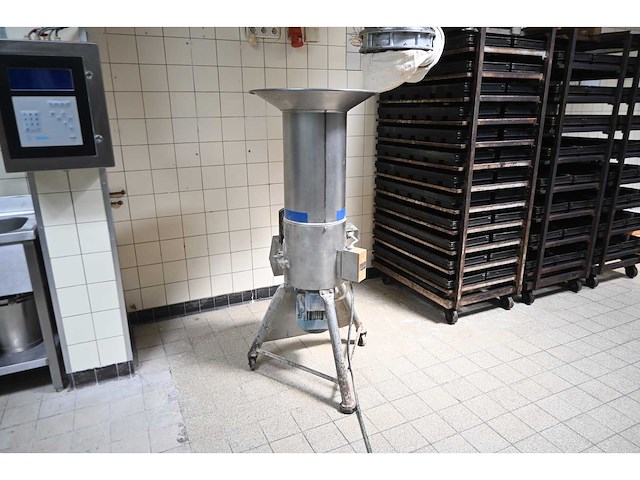 Ismar junior 4e rvs broodshredder - afbeelding 5 van  9