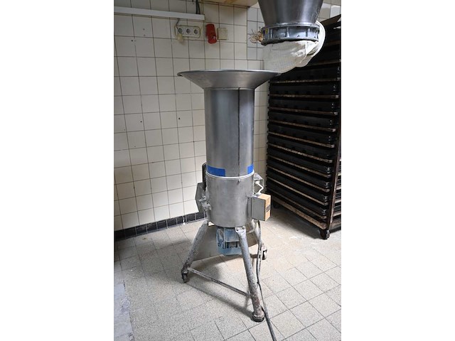 Ismar junior 4e rvs broodshredder - afbeelding 6 van  9