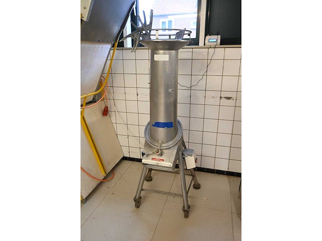 Ismar mini rvs brood shredder machine - afbeelding 2 van  6