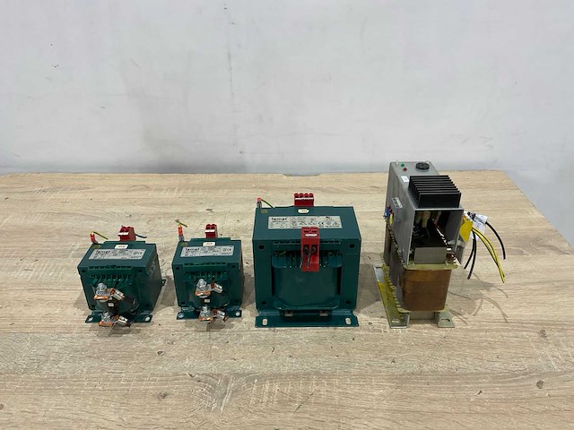 Ismet - transformator (4x) - afbeelding 3 van  7