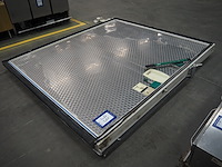 Isocab - afbeelding 1 van  9