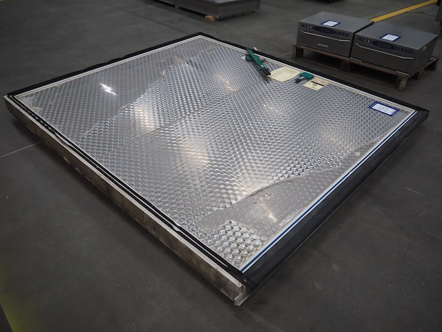 Isocab - afbeelding 2 van  9