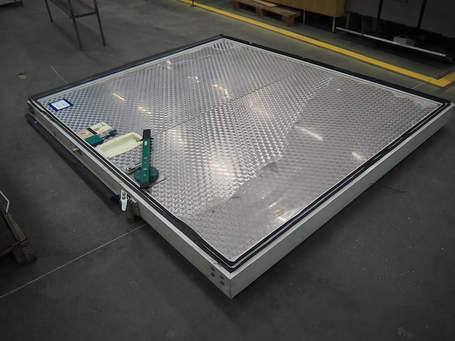 Isocab - afbeelding 4 van  9