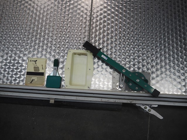 Isocab - afbeelding 7 van  9