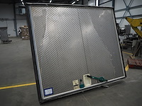 Isocab - afbeelding 1 van  6