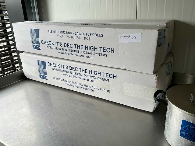 Isodec classic 127mm/10m ventilatiebuis (4x) - afbeelding 1 van  2
