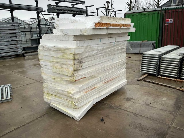 Isolatie (16x) - afbeelding 2 van  9