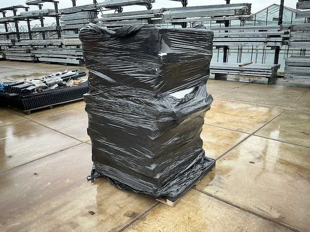 Isolatie (16x) - afbeelding 1 van  6