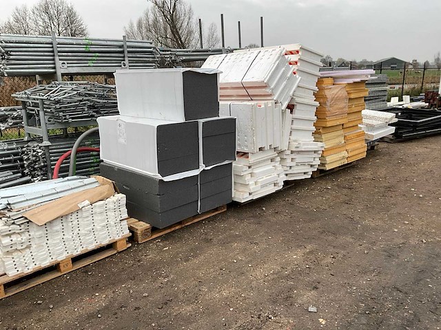 Isolatiematerialen divers - afbeelding 1 van  3