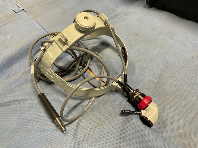 Isolux headlight - afbeelding 1 van  3