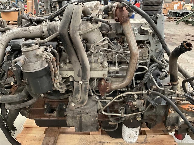 Isuzu 6hk1x dieselmotor - afbeelding 8 van  8