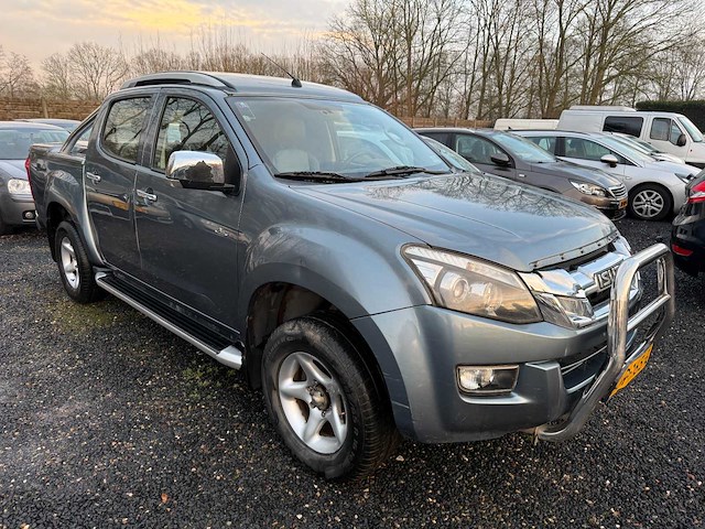 Isuzu d-max 2.5 extended cab ls bedrijfswagen - afbeelding 7 van  11