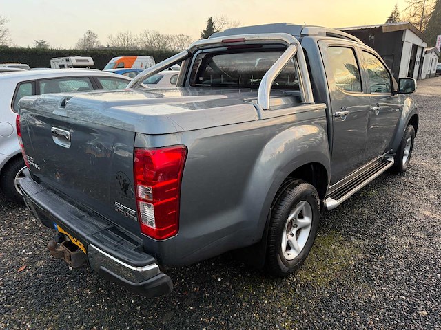 Isuzu d-max 2.5 extended cab ls bedrijfswagen - afbeelding 8 van  11