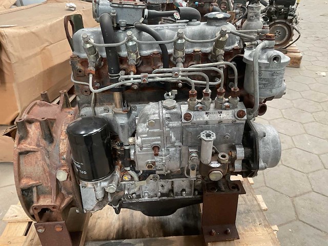 Isuzu dieselmotor - afbeelding 5 van  7