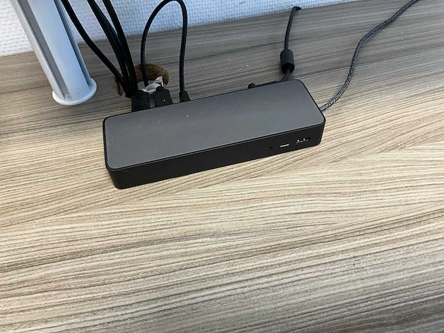 It + bureau-opstelling - afbeelding 3 van  5