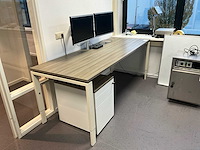 It + bureau-opstelling - afbeelding 5 van  5