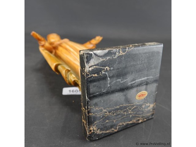 Italiaans madonna delle rose beeld jaren 40 of 50 - afbeelding 5 van  5