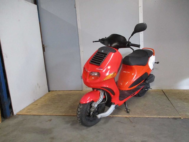 Italjet formula race dubbel disk - bromscooter - 2 takt - scooter - afbeelding 4 van  11