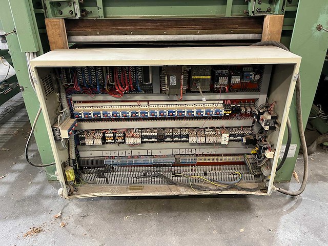 Italpresse - 1991 - gb/13 - fineerpers - afbeelding 20 van  40