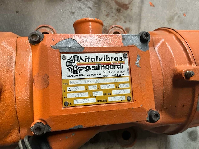 Italvibras mvsi 15/700 elektrische trilmotor (2x) - afbeelding 4 van  4