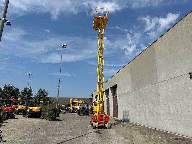 Iteco - 2007 - it12151 - schaarlift - afbeelding 33 van  50