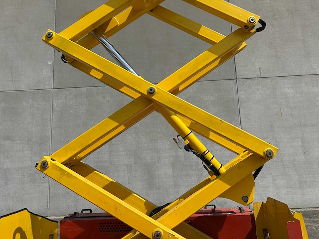 Iteco - 2007 - it12151 - schaarlift - afbeelding 36 van  50